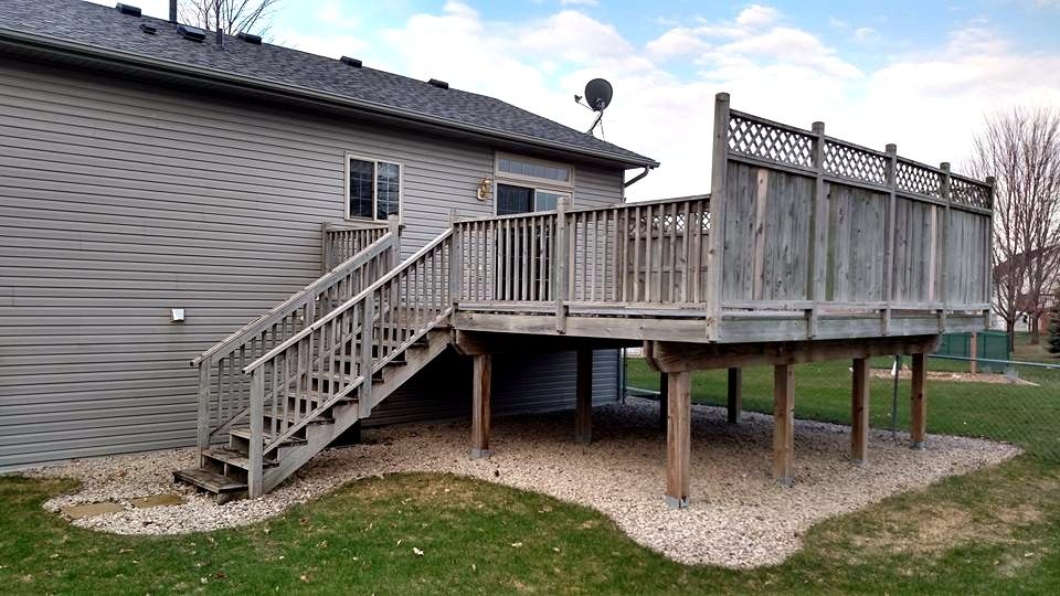 This wood deck in Rochester Mn, before it was restored by One-80 Woodcare